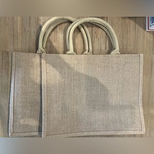 CLOSET CLEANOUT! Burlap Beach Totes (2)